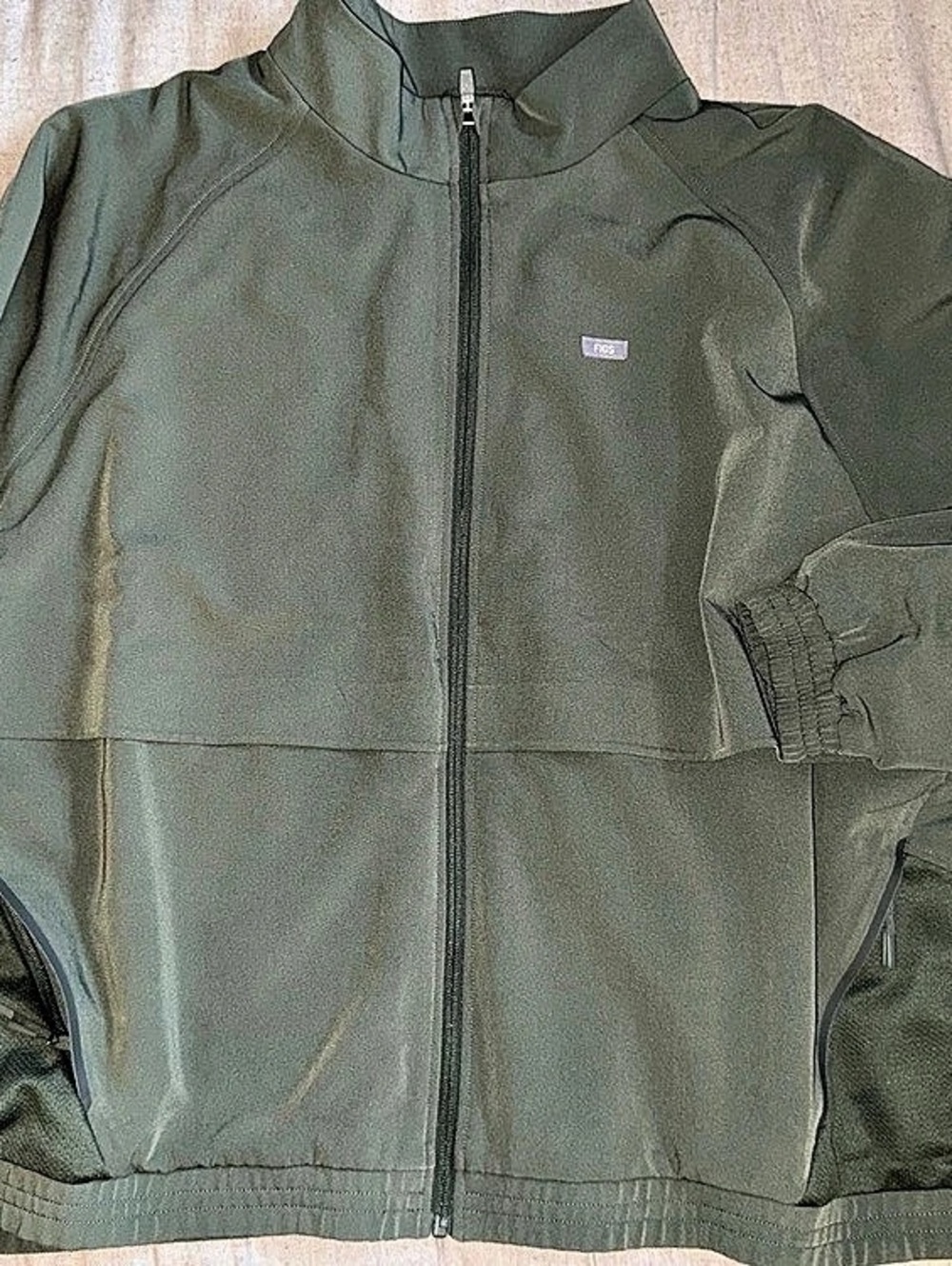 FIGS Sydney Jacket